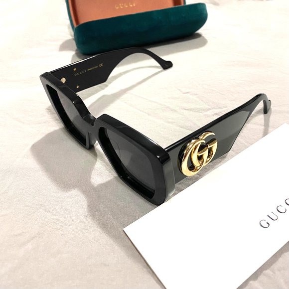 Gucci Black Generation 54mm Oversized Sunglasses main image 7